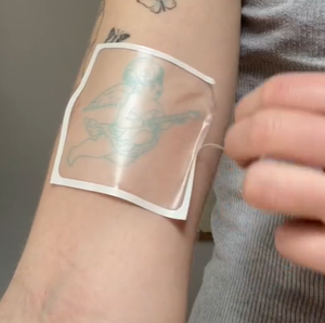 Conceptions de symboles simples personnalisés Autocollant de <span class=keywords><strong>tatouage</strong></span> temporaire imperméable à l'encre noire semi-permanent à base de plantes avec citations d'animaux - Product Image 1