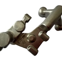 Support de fixation métallique robuste à conception intégrée pour applications mécaniques