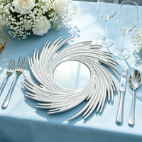 Assiettes de Présentation Personnalisables en PP Argenté et Noir, Durables et Non Toxiques, Bordure Unique Effet Tourbillon pour Mariages de Luxe et Fêtes Modernes