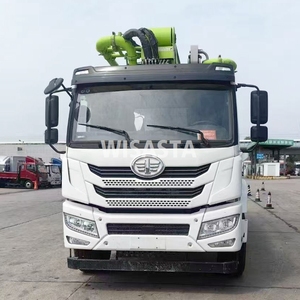 Bomba de Concreto Usada Montada en Camión Diésel Zoomlion Jiefang 2023 con Chasis, Pluma de 6 Secciones, 4X2, Euro VI, 38m, en Venta - Product Image 6