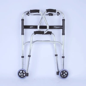 Fauteuil roulant pliable en aluminium pour <span class=keywords><strong>personnes</strong></span> <span class=keywords><strong>handicapées</strong></span>, certifié CE, capacité 100 kg, antidérapant, durable, pour la maison, l'hôpital et la réadaptation - Product Image 5
