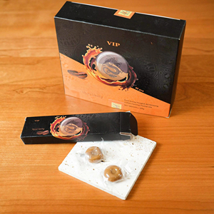 Chất Lượng Cao Bán Buôn Vip Rồng Kẹo Điện Kraft Hộp Giấy Cho Hoàng Gia Mật Ong Kẹo UV Tráng Dập Nổi Hộp - Product Image 1