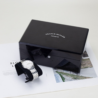 Boîte cadeau en bois laqué haut de gamme, boîte de rangement pour bijoux de luxe faite à la main avec finition brillante personnalisée