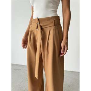 Pantalones Cargo Casuales PALAZZO Beige de Cintura Alta con Cintura Elástica, Tela Transpirable, Estilo Acampanado con Detalle de Cinturón, Talla XL - Product Image 4