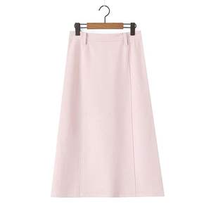 แฮปปี้ พลัส ชมพู กระโปรงมิดิเอวสูงผ้าซาตินทรงเอไซส์พลัสกระโปรงผู้หญิง N9239 - Product Image 3