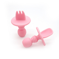 Ensemble d'alimentation pour bébé en silicone personnalisé OEM avec assiette à ventouse divisée et cuillère à manche en bois