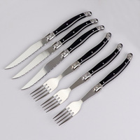Amz Top set de couteaux et fourchettes à steak Manche en plastique noir Couteaux de table Logo personnalisé Couteaux à steak Laguiole dentelés