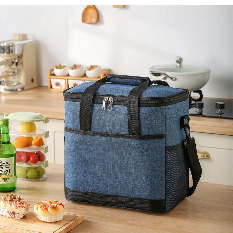 สีกรมท่า