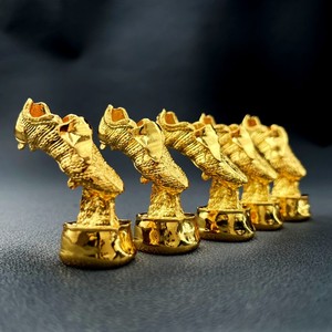 <span class=keywords><strong>Mini</strong></span> trophée de chaussure de football dorée mondiale 2026, en alliage de zinc de qualité supérieure, souvenir pour les fans de football, prix de la chaussure d'or pour les passionnés de football - Product Image 3