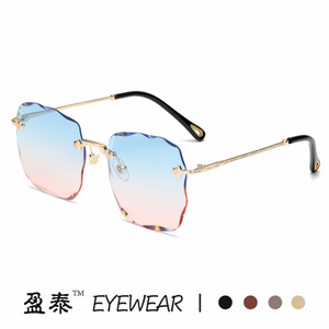 Frameless Square <b>Gradient</b> <b>Sunglasses</b> Gold Metal UV400 Women Fashionable - Product Image 2