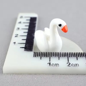 Bella 3D in miniatura Cabochon in resina artigianale per il piede cigno e fenicottero modello artificiale per souvenir - Product Image 4