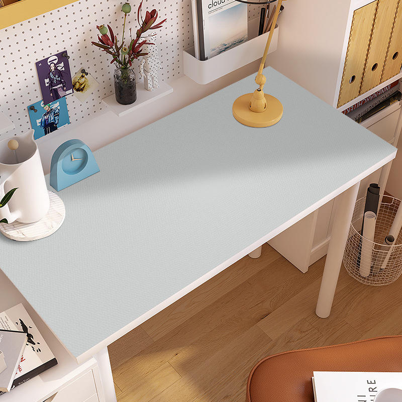 สีเทาอ่อน