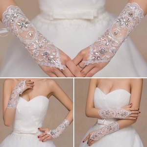 2019 cristaux perlés gants de <span class=keywords><strong>mariage</strong></span> gants de mariée longueur sans doigts opéra dentelle appliques strass gants de <span class=keywords><strong>mariage</strong></span> - Product Image 3