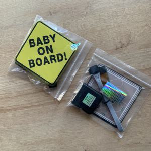 Le plus récent signe de bébé personnalisé bébé à bord autocollant PVC carte signe cosmétique Opp sac autocollant adhésif - Product Image 6