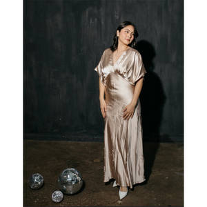 Primavera nuovo dolce moda <span class=keywords><strong>abito</strong></span> da sera comodo <span class=keywords><strong>abito</strong></span> da sera a manica corta <span class=keywords><strong>abito</strong></span> <span class=keywords><strong>Midi</strong></span> in raso testurizzato - Product Image 2