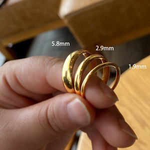 Anillo Sencillo y Elegante <span class=keywords><strong>de</strong></span> <span class=keywords><strong>Acero</strong></span> <span class=keywords><strong>Inoxidable</strong></span> Chapado en Oro <span class=keywords><strong>de</strong></span> 18K, Versátil, Resistente a la Decoloración, Moderno, para Parejas, para Mujer - Product Image 1