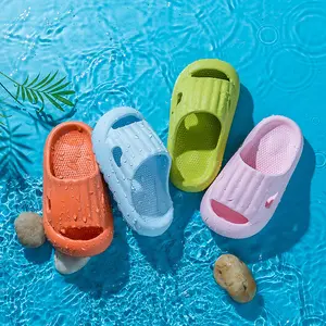banyo terlik çocuklar çocuk Suppliers-Yaz yeni çocuk erkek kız kapalı rahat yumuşak tabanlı ayakkabılar banyo kaymaz çocuk terlik moda katı basit ayakkabı
