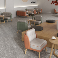 Ensemble de mobilier moderne pour café, hôtel, restaurant, bistro : banquette en contreplaqué, table basse en PU, sièges en lin