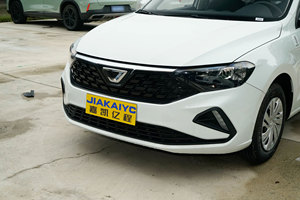 ส่งออกรถยนต์ J-etta VA3 รุ่นใหม่ เครื่องยนต์เบนซิน แบบซีดาน พร้อมหน้าจอสัมผัสขนาด 8 นิ้ว ระบบความปลอดภัย ESP พวงมาลัยซ้าย - Product Image 5