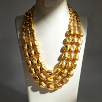 Collier superposé épais en plastique pour femme, tendance, pour soirée, chaîne à maillons plaquée argent, bijou audacieux et accessoire de mode.