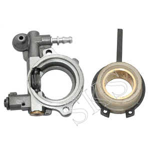Bomba de aceite de engranaje de gusano reemplazar 1121, 640, 3203, 1121, 640, 7111 se adapta para <span class=keywords><strong>Stihl</strong></span> 024 <span class=keywords><strong>026</strong></span> MS240 MS260 MS260C MS260D MS260D MS260Z motosierra - Product Image 1