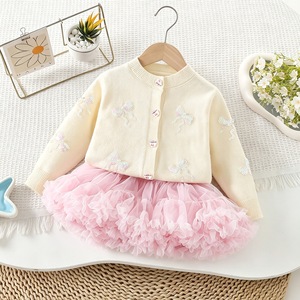 Set Due Pezzi Stile Principessa Autunno Inverno, Cardigan in Maglia con Fiocco e <span class=keywords><strong>Gonna</strong></span> Tutu in <span class=keywords><strong>Tulle</strong></span> per Bambine, Abbigliamento Quotidiano - Product Image 2