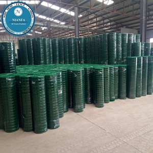Rollo de <span class=keywords><strong>malla</strong></span> de alambre soldado, cercado de jardín de plástico simple, fácil de instalar, valla de alambre de acero recubierto de PVC verde - Product Image 4