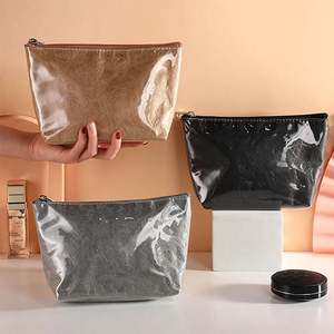 Sac de maquillage personnalisé en TPU Tyvek réutilisable et lavable 2025, sac de maquillage portable avec fermeture éclair, sac de rangement de voyage - Product Image 6