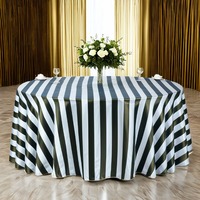Nappes de table modernes et élégantes 100% polyester, noires et blanches, à rayures rondes et rectangulaires, pour fêtes, mariages, décorations de Noël
