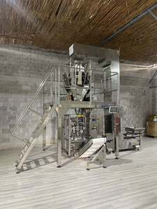 آلة تعبئة وتغليف عمودية أوتوماتيكية من لينباك لكرات اللحم والدجاج الكامل المجمد وناجتس الدجاج والأجنحة - Product Image 2