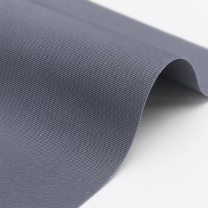 Tissu TC haute résistance à la déchirure et à l'abrasion, hydrofuge et anti-taches d'huile, finition personnalisée pour vêtements de travail industriels - Product Image 3