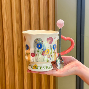 Taza de Café de Cerámica de Alta Gama con Diseño Floral, Apta para Microondas y Lavavajillas, Reutilizable, para Regalos y Ocasiones, Uso Doméstico - Product Image 6