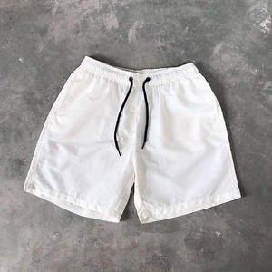 กางเกงขาสั้นผ้าสแปนเด็กซ์สำหรับผู้ชายกางเกงฟิตเนสสำหรับผู้ชายกางเกงขาสั้นแนวสตรีทแวร์โพลีเอสเตอร์ออกแบบได้ตามต้องการ - Product Image 5