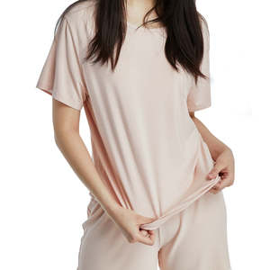 Pijama de bambú respetuoso con el medio ambiente, transpirable, hecho por tela de bambú 100% - Product Image 1