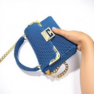 กระเป๋าถือสะพายไหล่และสะพายข้างผู้หญิง ดีไซน์วินเทจใหม่ ทันสมัย  ถักนิต  ปิดด้วยซิป สีพื้น เรียบง่าย ใช้ได้ทุกฤดู - Product Image 1