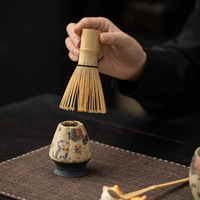 Ensemble de Matcha Cérémonial Unique en Céramique avec Fouet en Bambou Chasen, Mélangeur de Matcha, Kit Personnalisé et Bol à Matcha en Forme de Chat