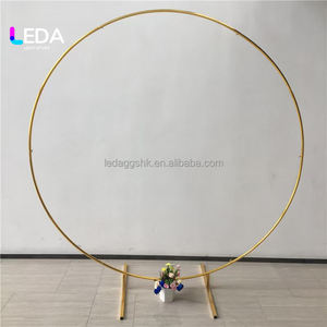 LEDA - Decoración de Pared para Bodas, Arco Redondo de Metal Dorado para Fiestas de Boda - Product Image 3