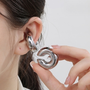 <span class=keywords><strong>2023</strong></span> joyería de moda gruesa Clip en pendientes de gota de tuerca 30mm pendientes de aro hueco de acero inoxidable - Product Image 5