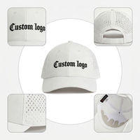 Casquette de baseball personnalisée à 6 panneaux, blanche, perforée au laser, avec logo en caoutchouc imperméable, dos fermé, ajustée, style Dad Hat