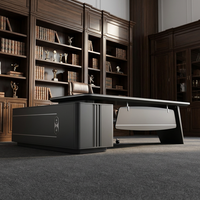 Bureau de direction classique en noyer foncé, design majestueux, artisanat intemporel