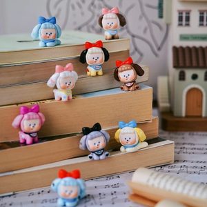 สินค้ามาใหม่ <span class=keywords><strong>Naib</strong></span> Magic Magic Fairytale Minis กล่องสุ่ม ตุ๊กตาน่ารัก ของสะสม ตุ๊กตา PVC ของเล่น พวงกุญแจ - Product Image 1