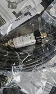 Манометр WIKA EN831-1, двойной цифровой, с обратным манометром, 213.53.063, латунный, 100 мм, для жидкостей - Product Image 2