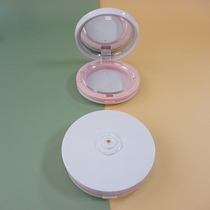 Estuche Compacto de Plástico ABS Vacío para Cosméticos con Espejo, Logotipo y Diseño Personalizados, Forma Redonda para Base de Maquillaje en Polvo - Product Image 4