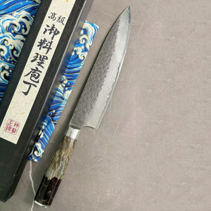 Nuovo Coltello da Chef Professionale in Acciaio Damasco da 8 Pollici, 67 Strati con Nucleo VG10, Affilato come un Rasoio, Stile Giapponese, con Fodero in Pelle - Product Image 2