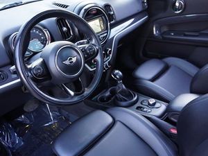 <span class=keywords><strong>MINI</strong></span> Countryman <span class=keywords><strong>Cooper</strong></span> S ALL4 AWD 2020 <span class=keywords><strong>Blanco</strong></span> Impecable Usado, Techo Solar Izquierdo, Arranque Remoto, Asientos de Cuero, Transmisión Automática, Llantas de Aleación R16 - Product Image 5