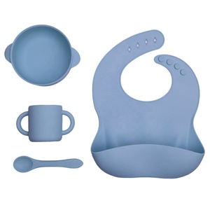 Set de Baberos de Silicona para Bebé, Impermeables, con Cuello Ajustable, Diseño Estampado, Vajilla para Niños Pequeños, Logotipo Personalizado, Venta al Por Mayor - Product Image 3
