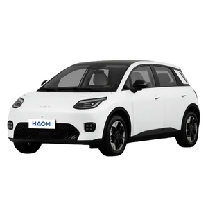 AION UT 2026 <span class=keywords><strong>420</strong></span> Voiture Électrique Intelligente 5 Portes 5 Places Conduite à Gauche Autonomie 330-420km Nouveaux Véhicules Électriques Voiture Neuve Voiture d'Occasion Vente Flash - Product Image 2