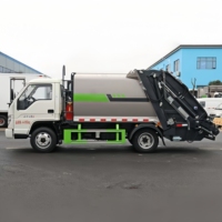 Camion de collecte des déchets compacteur 5,8 m³ 4x2 à transmission manuelle, conception hermétique, véhicule d'élimination des déchets municipaux