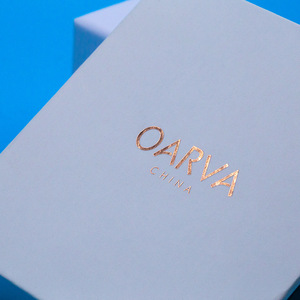 Scatola per Gioielli di Lusso con Logo Personalizzato, Confezione Regalo in Cartone Rigido con Nastro Estraibile - Product Image 5