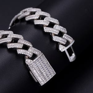 เครื่องประดับฮิปฮอปแบบกำหนดเอง สร้อยคิวบาลิงค์สำหรับผู้ชาย ประดับด้วยเพชรคิวบิกเซอร์โคเนีย - Product Image 6